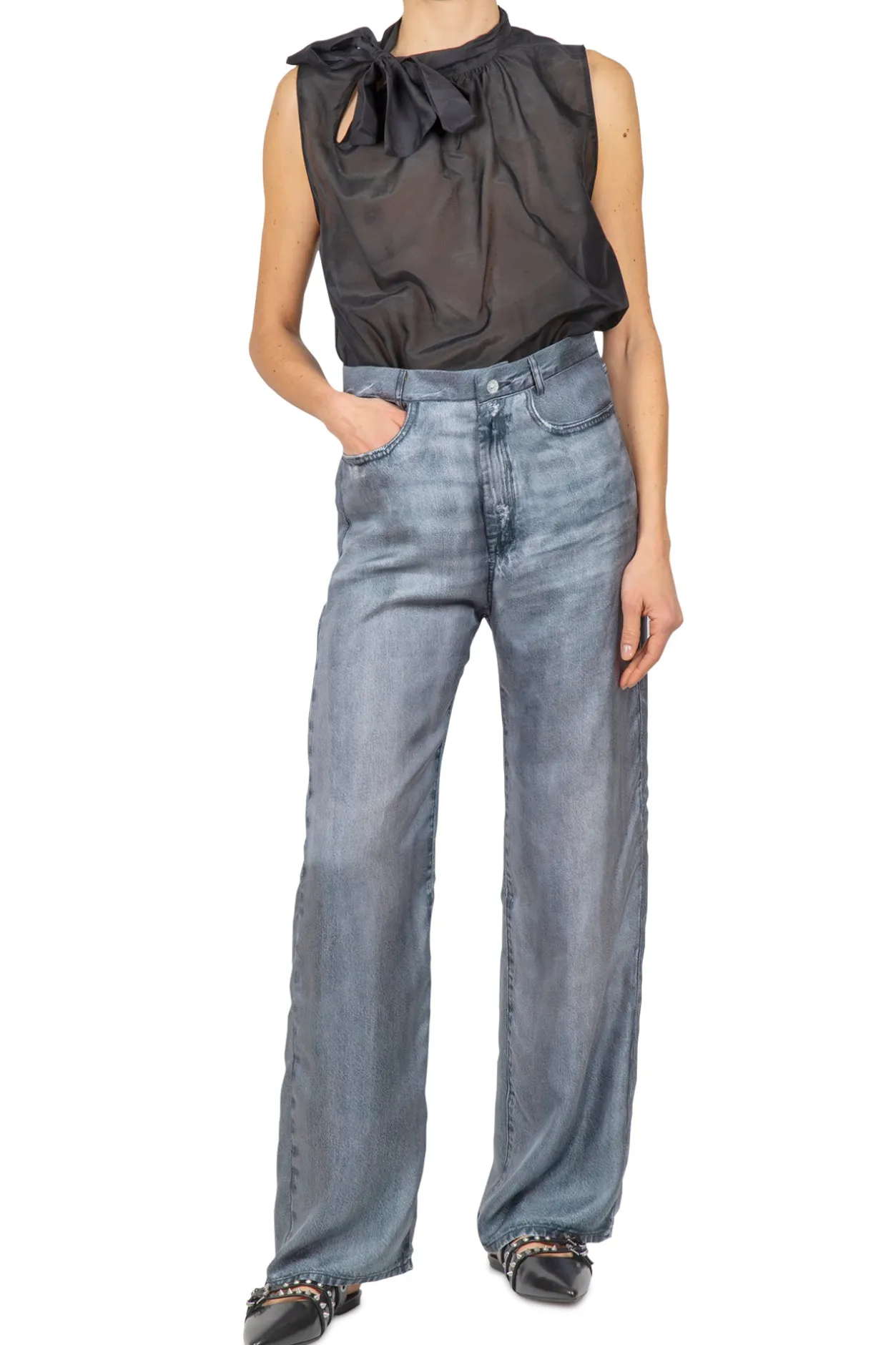 - Top - 450759 - Nero^Solotre Online